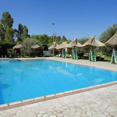 Le Camporelle In Campagna ベッド・アンド・ブレックファスト *