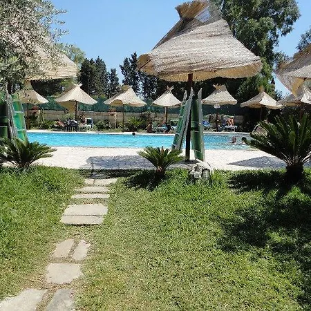 Le Camporelle In Campagna קאבאלינו די לצ'ה