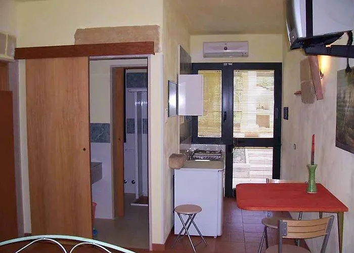 Le Camporelle In Campagna Отель типа 